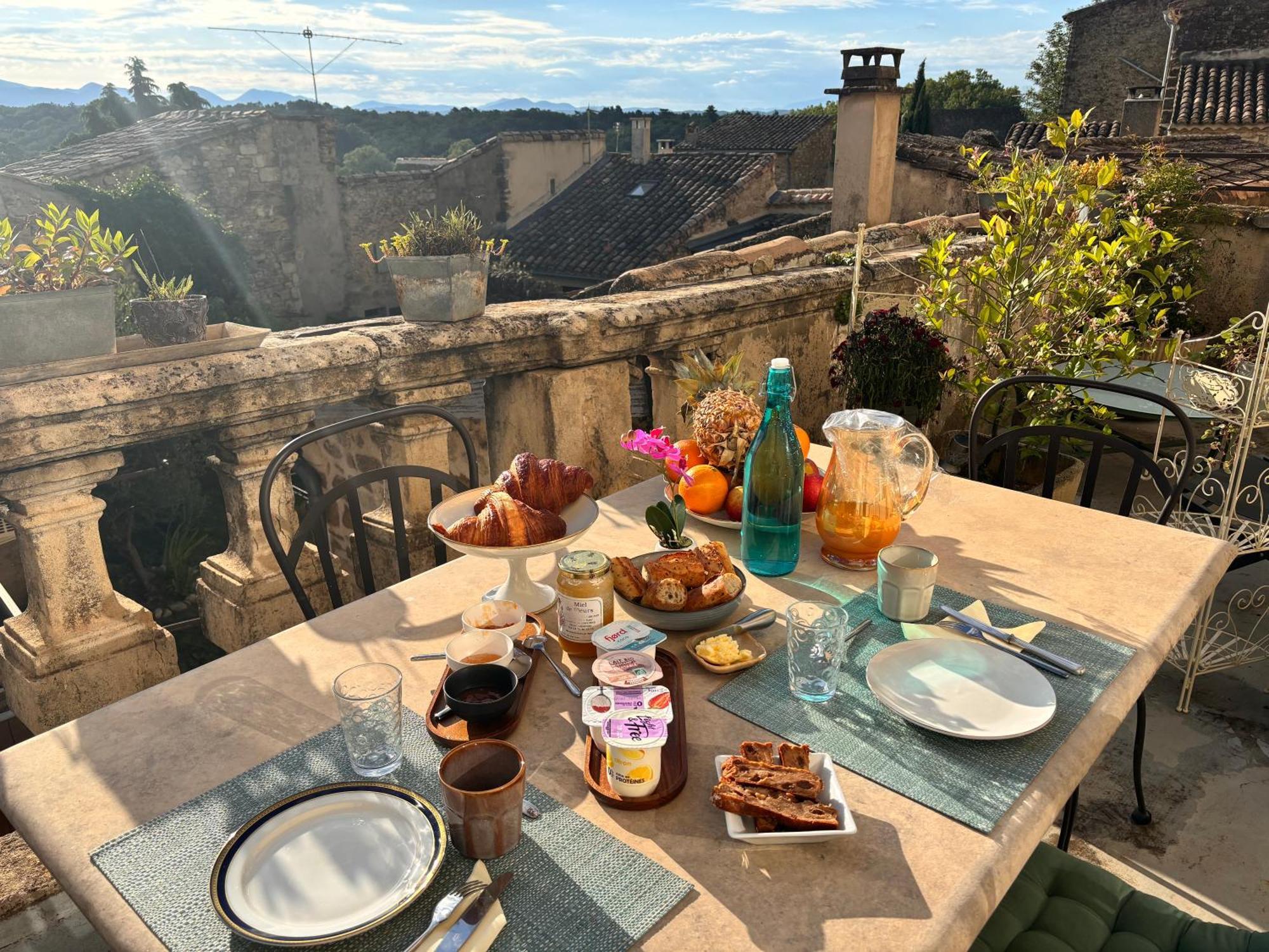 La Vie De Chateau Grignan Buitenkant foto